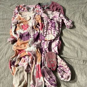 Toddler girl’s 18mo & 24 Burt’s bees pajamas